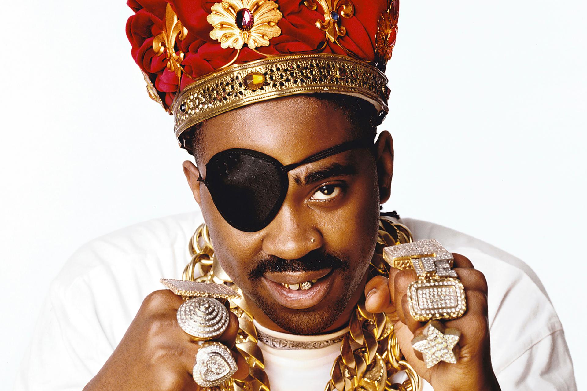 Slick Rick showing off his rings