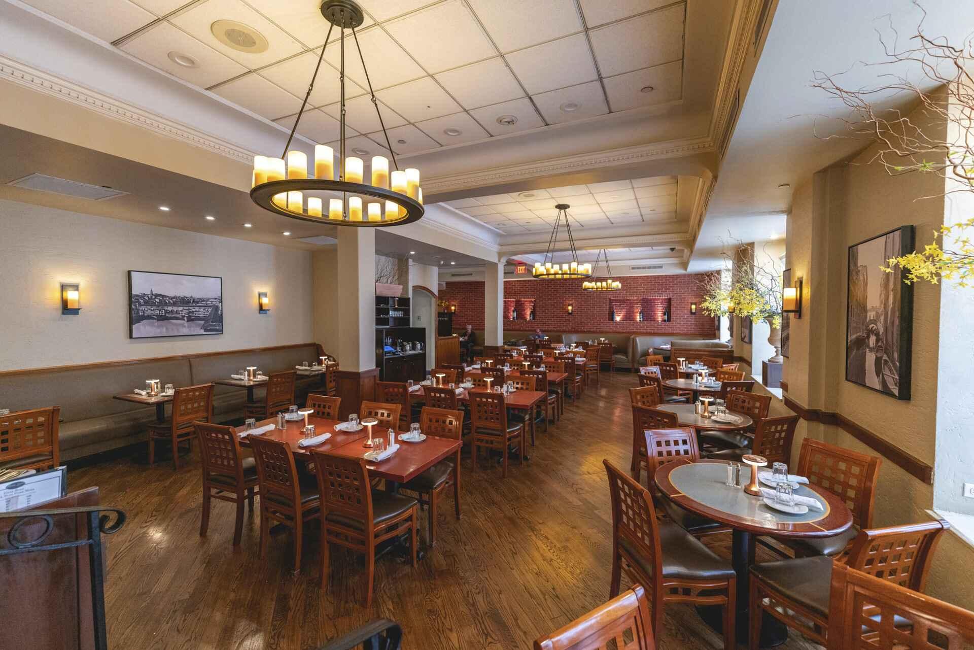 Interior of Pasta Lovers
