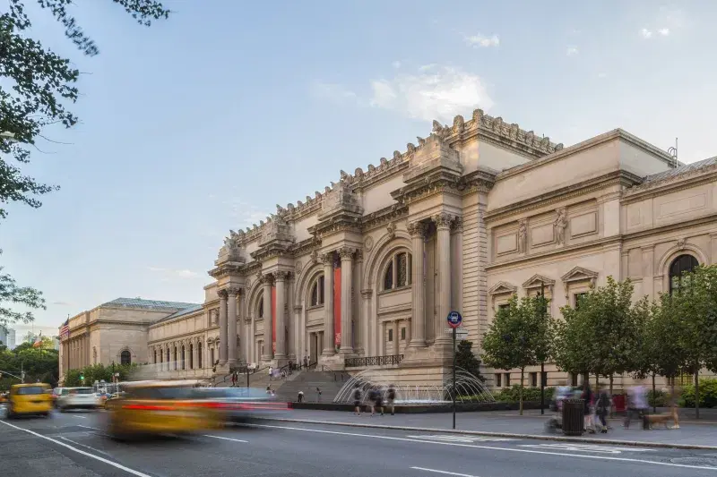 The Met Fifth Ave. Photo: Kate Glicksberg 