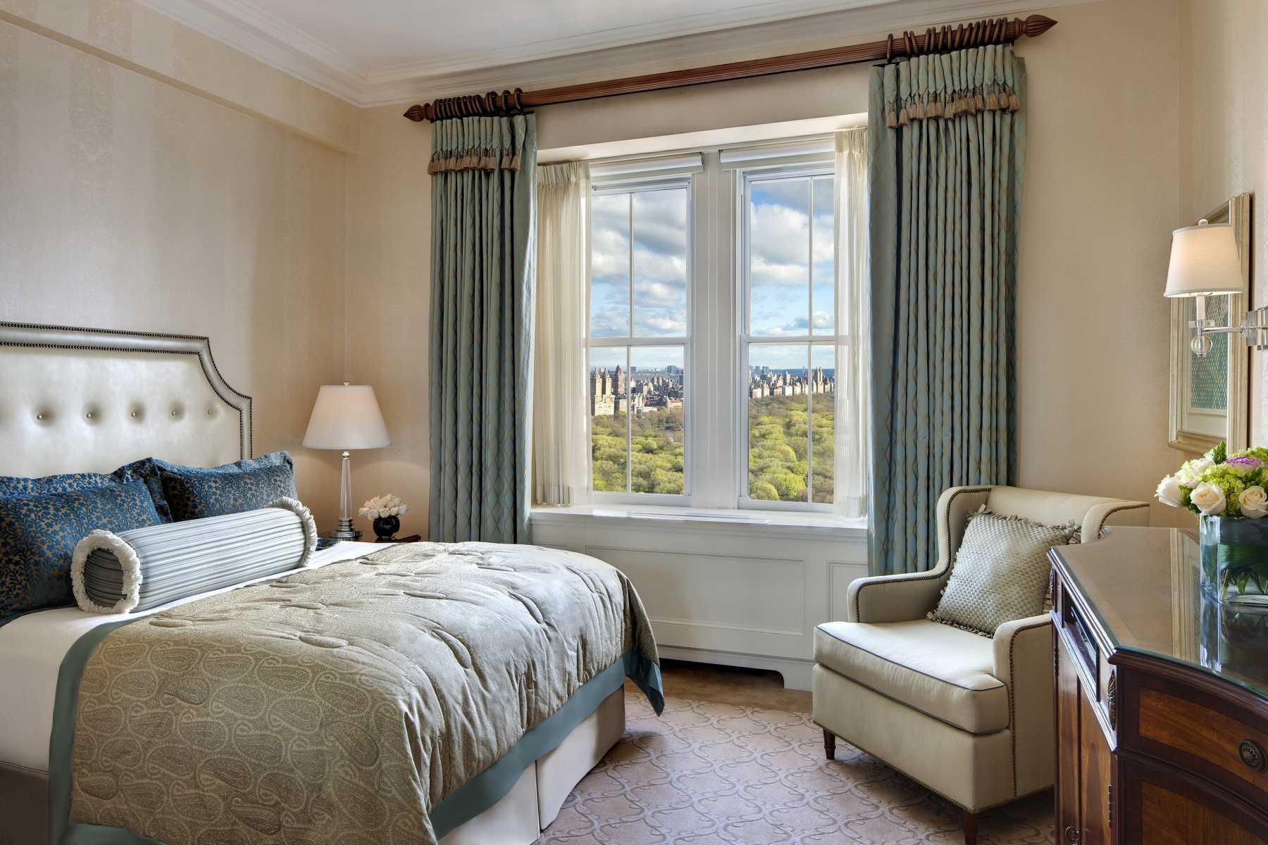 Room at the Pierre