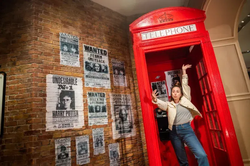 London-style Phone Box. Courtesy, Harry Potter NY