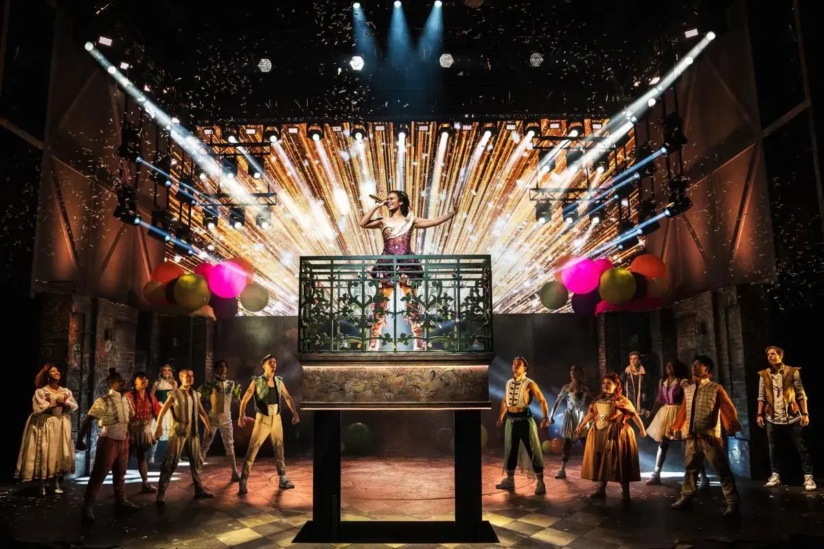 & Juliet production photo