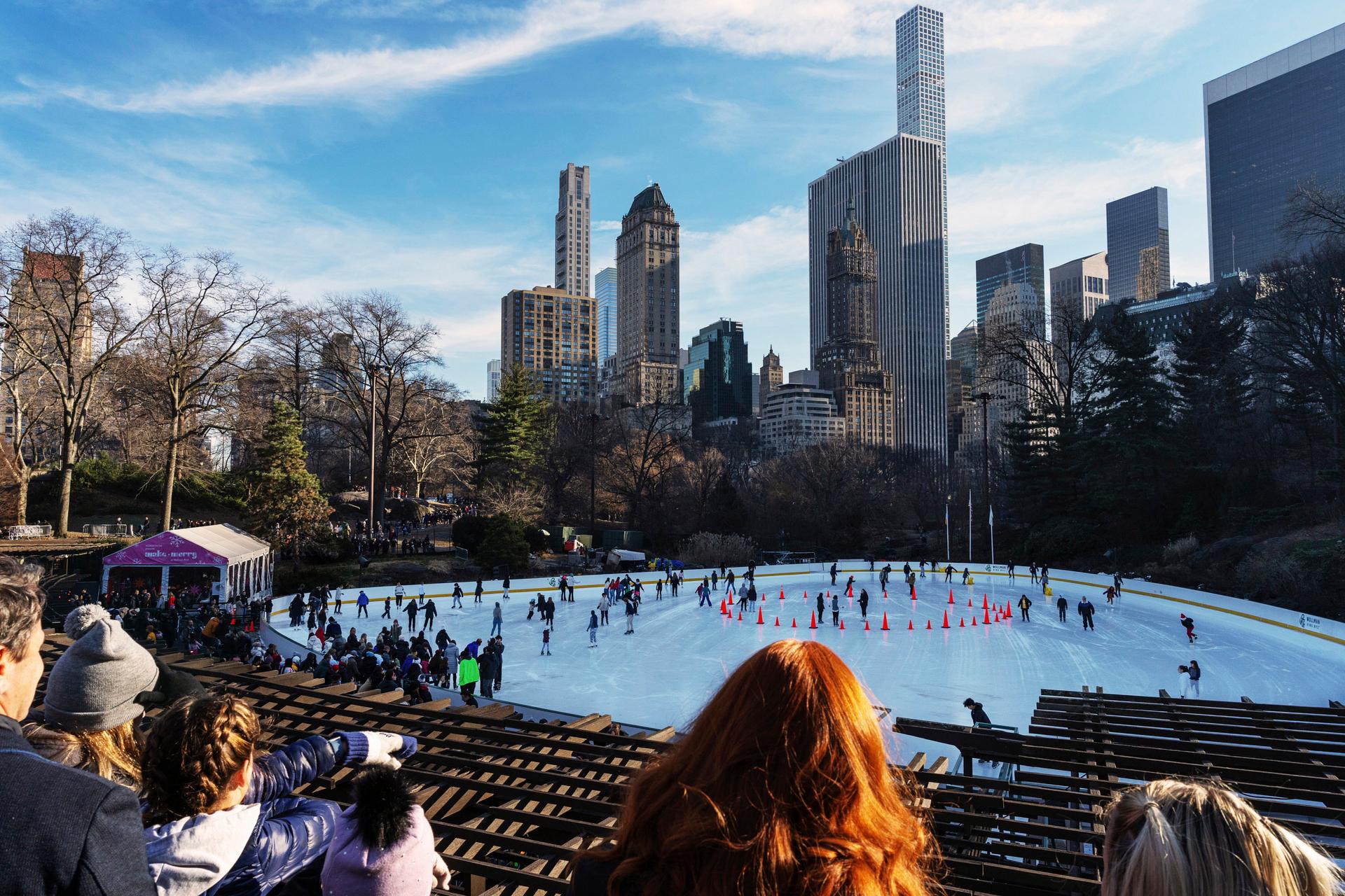 People ice skating at Wollman Rink in Central Park